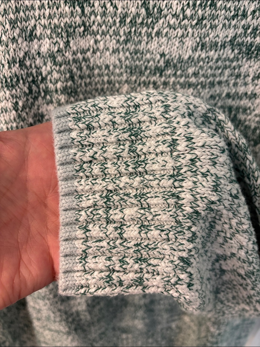 BDG Urban Outfitters Clark Sweater in Green/White, size Large, NWOT - Picture 6 of 10